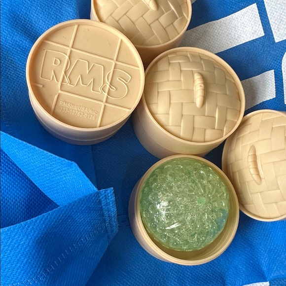 Mystery Mini Glitter Dumpling Five Below Green - Picture 2 of 2